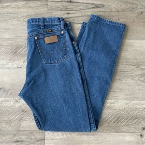 Vintage Wrangler 13MWZ Cowboy Cut Denim Blue Jeans Men Tag 37x34 Western